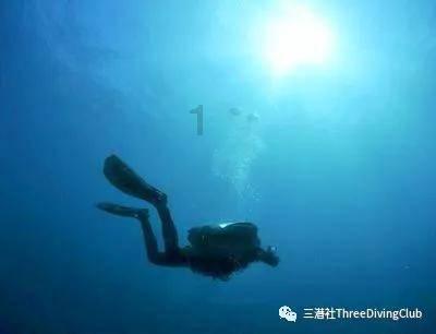 圣诞老人搭末班车4